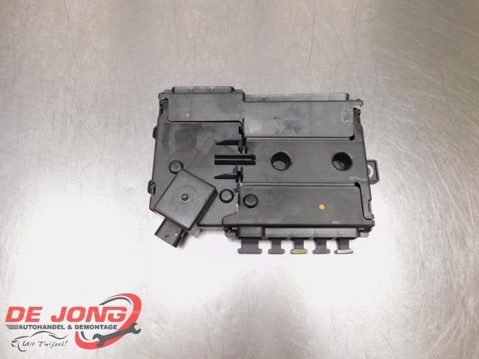 Boîte à fusibles d'un Mercedes C-Klasse, 3 mois de garantie, Utilisé, -, -