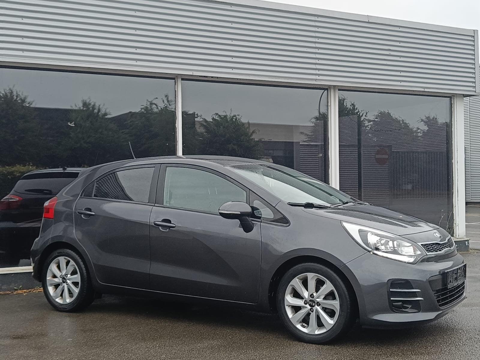 KIA RIO 1.2 CVVT EXECUTIVE START/STOP AIRCO/PDC CAMERA/GPS, Auto's, Kia, Particulier, Rio, ABS, Benzine, Euro 6, Stadsauto, 5 deurs