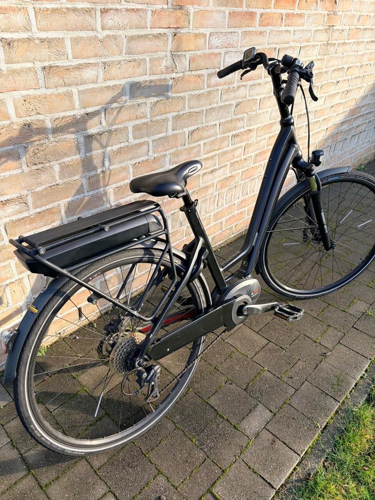 Moustache Samedi 28 open L (2017)-elektrische stadsfiets, Fietsen en Brommers, Elektrische fietsen, Ophalen, Gebruikt, Moustache