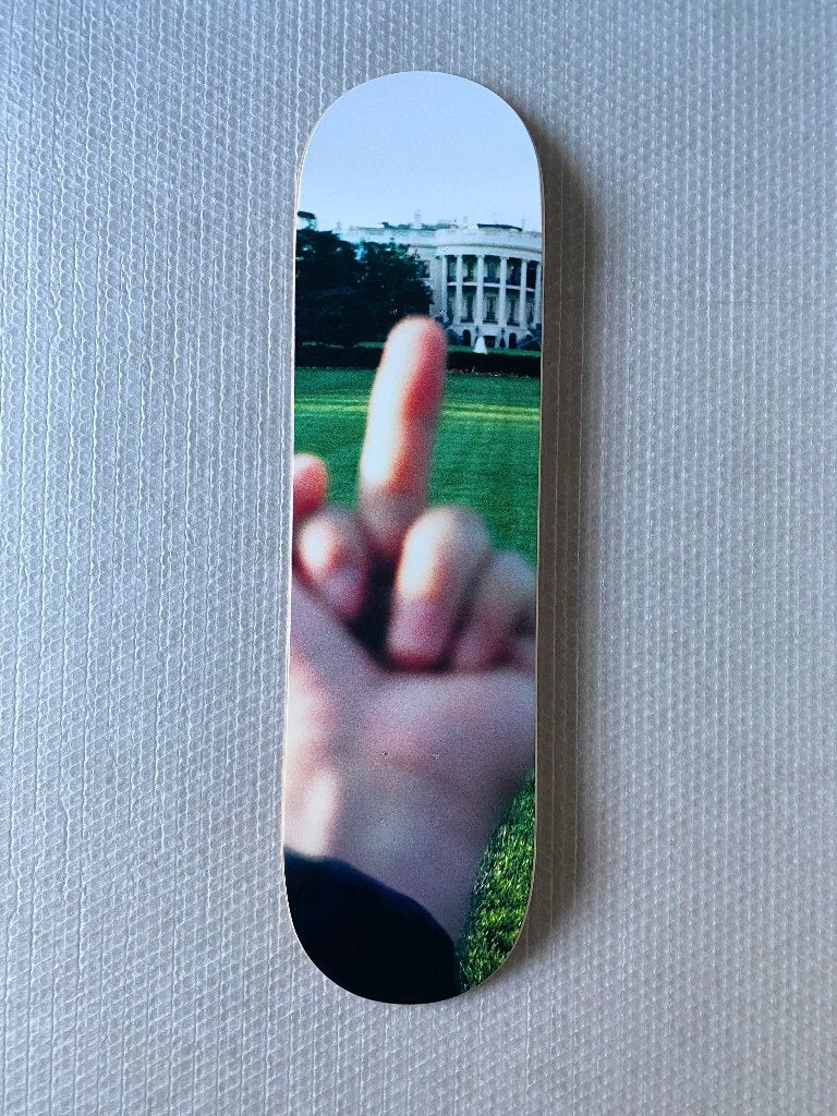 Ai Weiwei x The Skateroom skateboard White House Trump skate, Ophalen of Verzenden