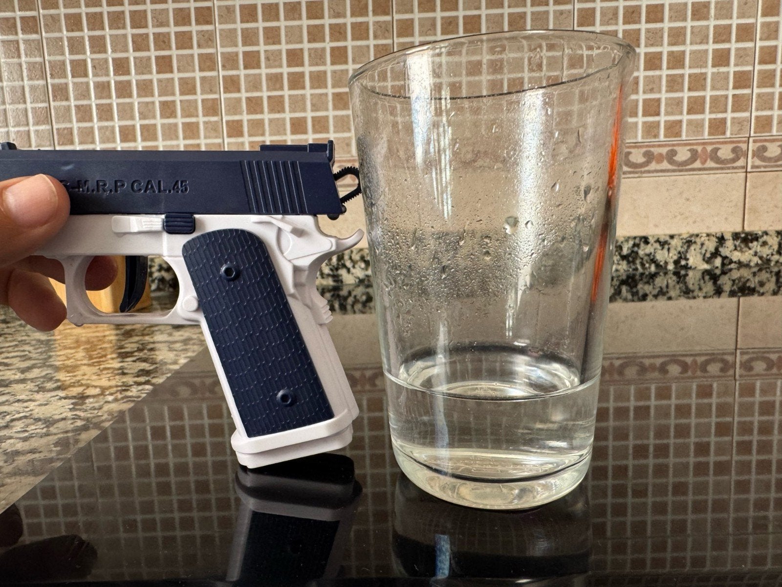 Speelgoed waterpistool - Blauw en Wit, Ophalen of Verzenden