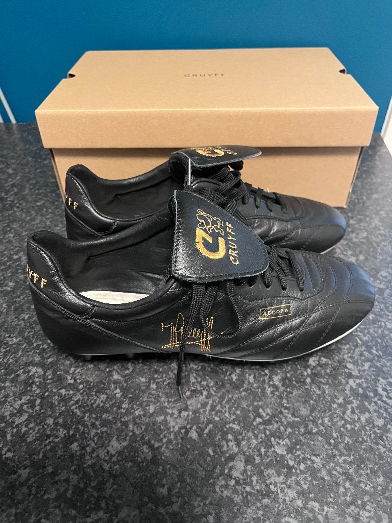 Voetbalschoenen Cruyff Recoba maat 41, Sport en Fitness, Maat XS of kleiner, Schoenen, Ophalen of Verzenden, Zo goed als nieuw