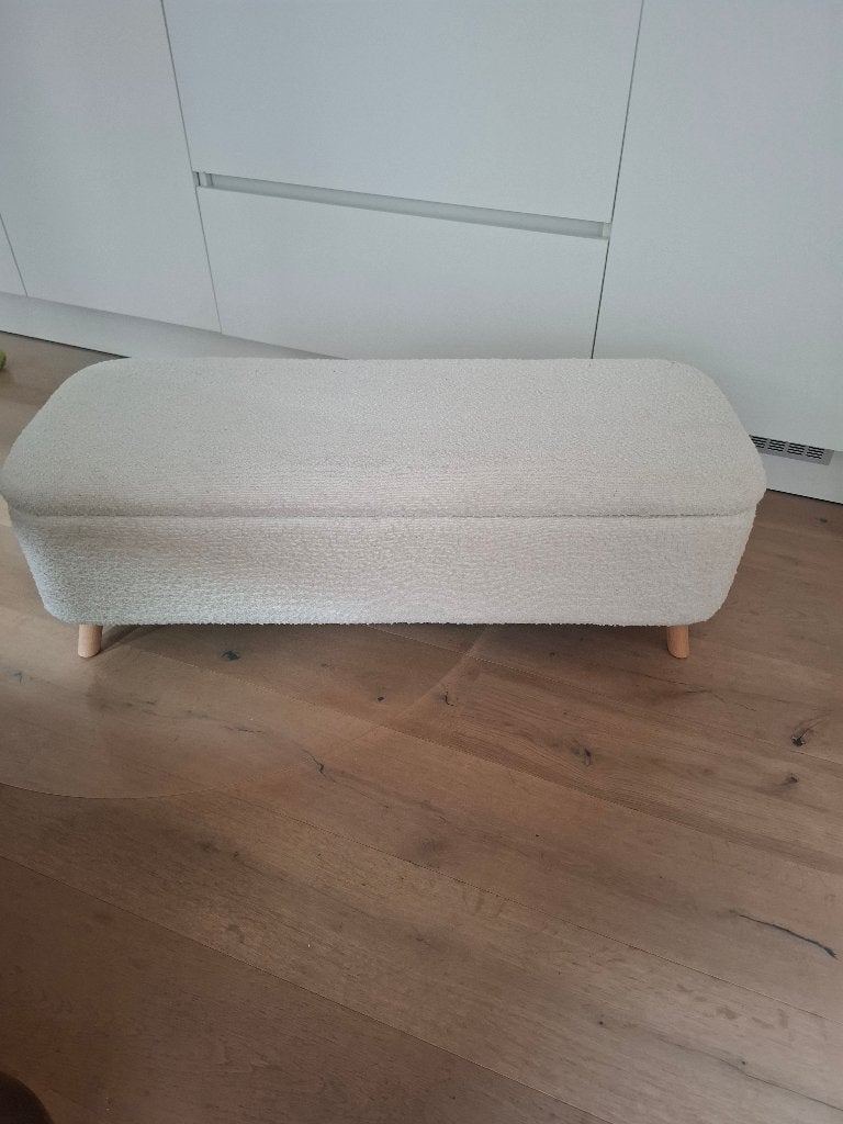 mooie witte opbergbox in bouclettestof als nieuw - 65 euro, Maison & Meubles, Accessoires pour la Maison | Coffres, 100 à 150 cm