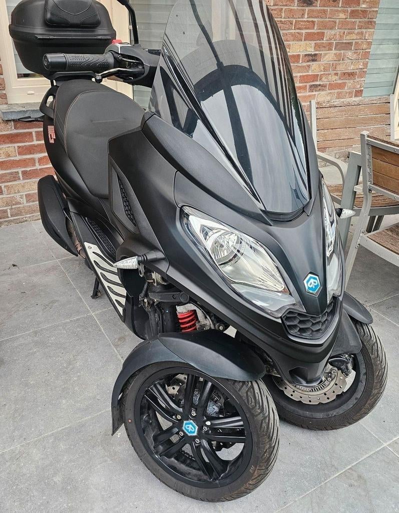 Piaggio mp3 300 sport, Particulier, Sport