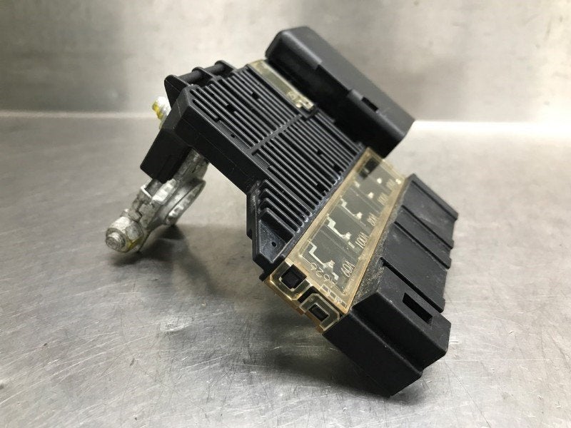 PINCE DE BATTERIE Nissan NV 200 (M20M) (01-2010/-), Germany@nissan-services.eu, Kronenweg 38
50389  Wesseling, DE, Utilisé, Nissan
