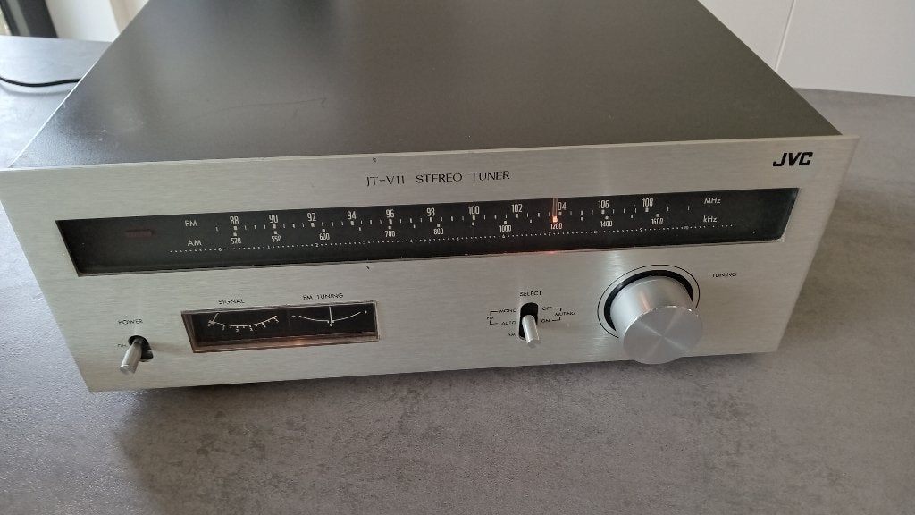 Tuner JVC, Audio, Tv en Foto, Tuners, Ophalen of Verzenden, Gebruikt