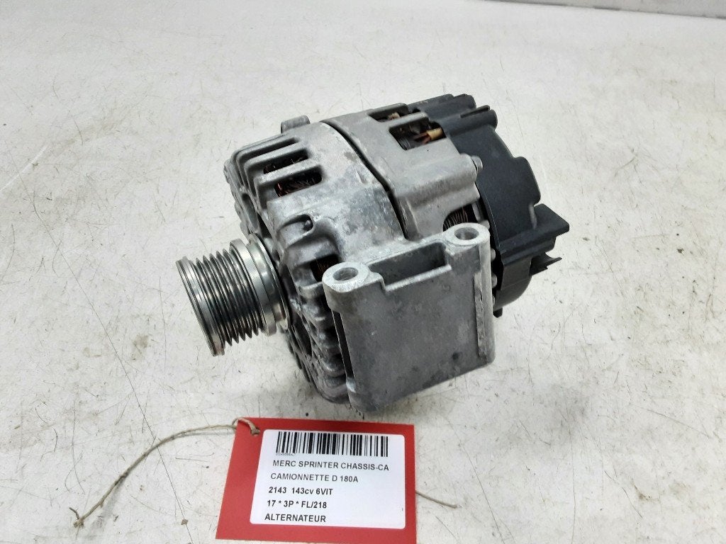 DYNAMO Sprinter 3,5t (906.13 / 906.23) (A0009068802), Gebruikt, Mercedes-Benz, Mevr. I. Hauben, Rue de l'Espoir 34 34
4030  GRIVEGNÉE, BE