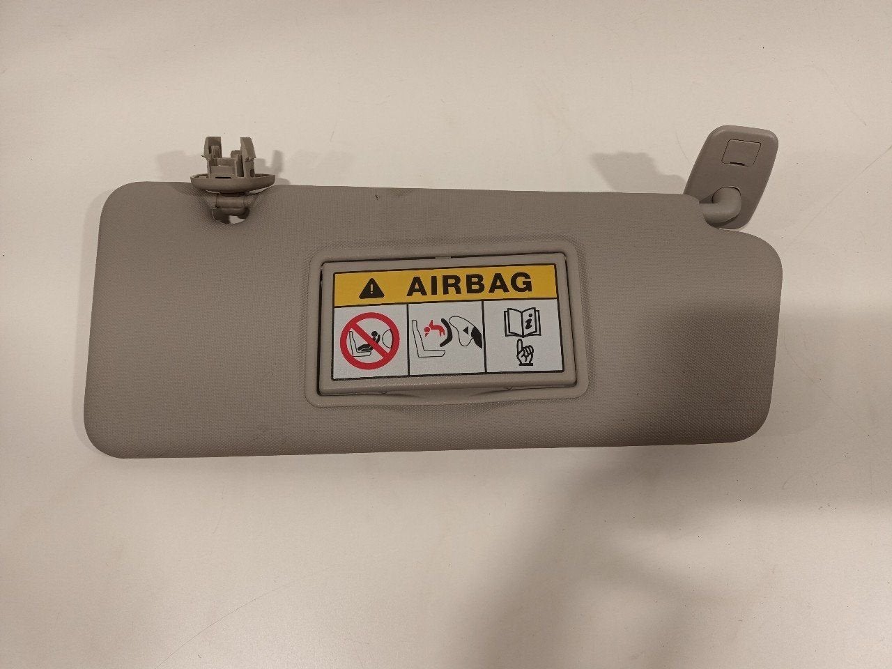 Zonneklep rechts Renault Clio, Auto-onderdelen, Interieur en Bekleding, Renault, Gebruikt, Herkomst onderdeel bekend, 12 maanden garantie