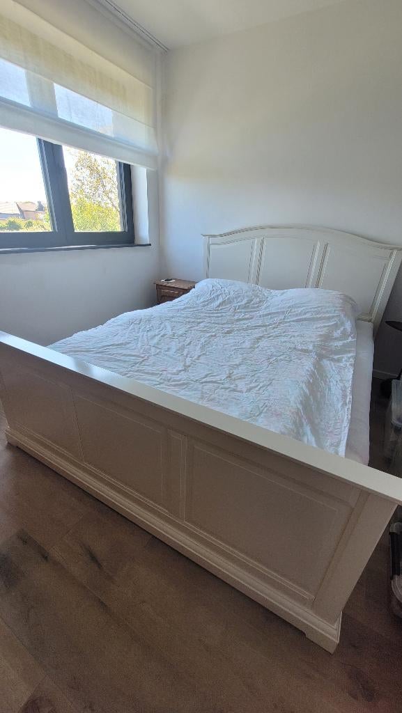 Bedframe van Ikea, Huis en Inrichting, Slaapkamer | Bedden, Ophalen, Gebruikt, Twijfelaar, 160 cm