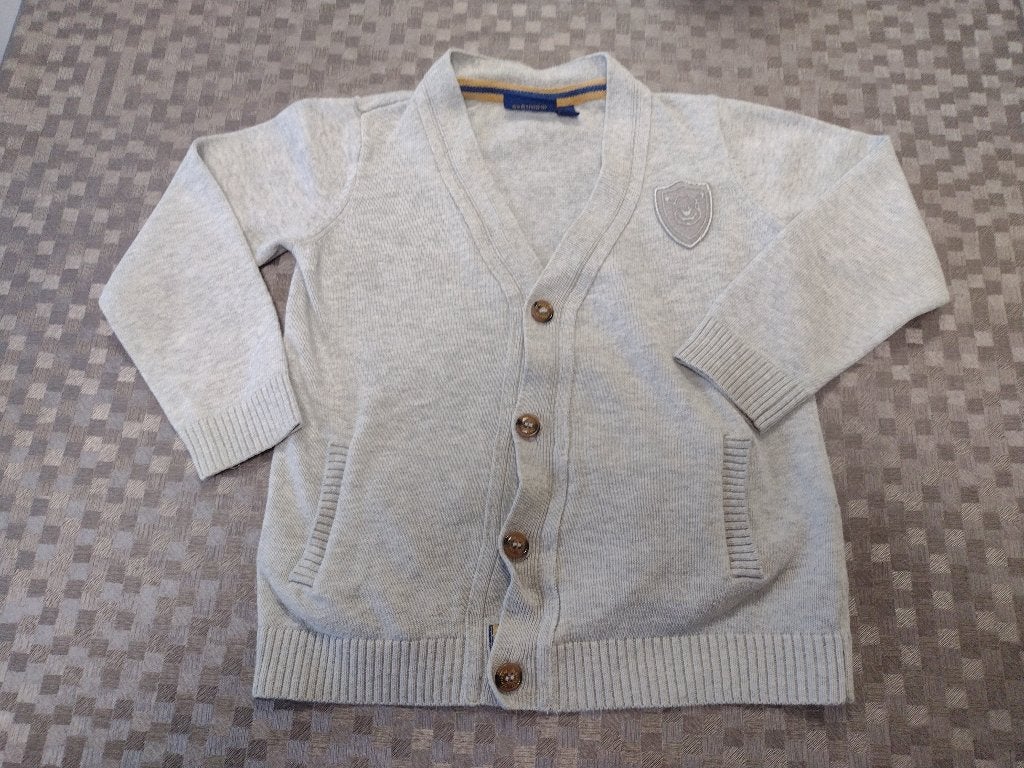 Mooie lichtgrijze gilet - Maat 98 - SAMSON, Enfants & Bébés, Vêtements enfant | Taille 98, Samson, Garçon, Pull ou Veste, Comme neuf