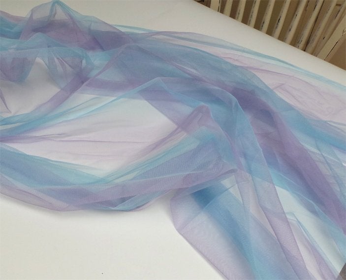 3 mètres de tulle doux arc-en-ciel - sirène, Neuf, Enlèvement ou Envoi, 120 cm ou plus, Polyester