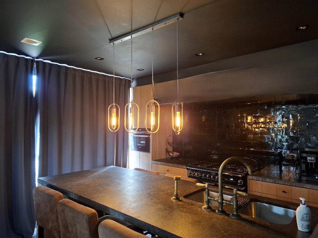 Stoere Industriële Hanglamp 4-Lichts (inclusief lampen), Huis en Inrichting, Ophalen, Hanglamp, LED, Zo goed als nieuw