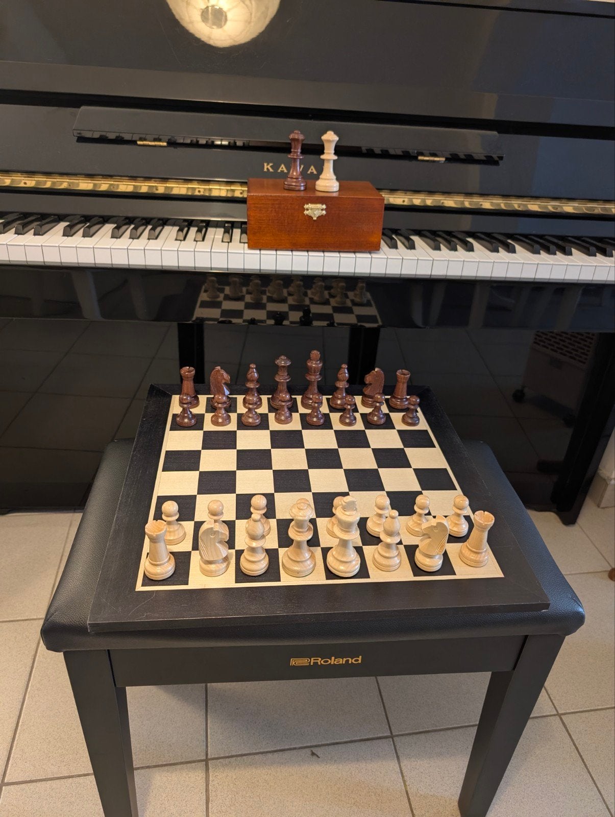 Schaakset van 44 cm 2 kg – Handgesneden Stukken 9 cm 625 g, Verzamelen, Overige Verzamelen, Ophalen, Nieuw