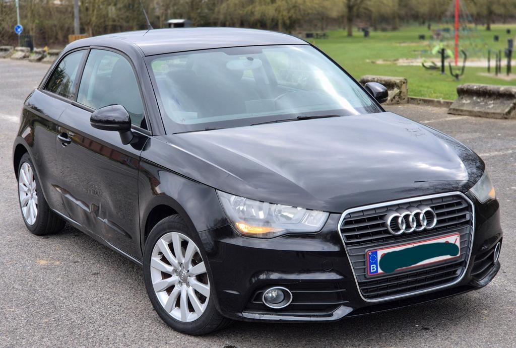 Audi A1 16tdi 2010.130mkm 1prop gps clima Cruise 4500€, Autos, Euro 5, A1, Boîte manuelle, Noir