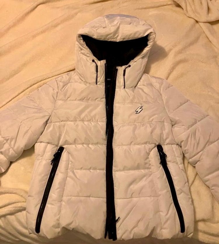 DRINGEND ! Superdry Winterjas Unisex Superdry Wit, Ophalen, Zo goed als nieuw, Wit