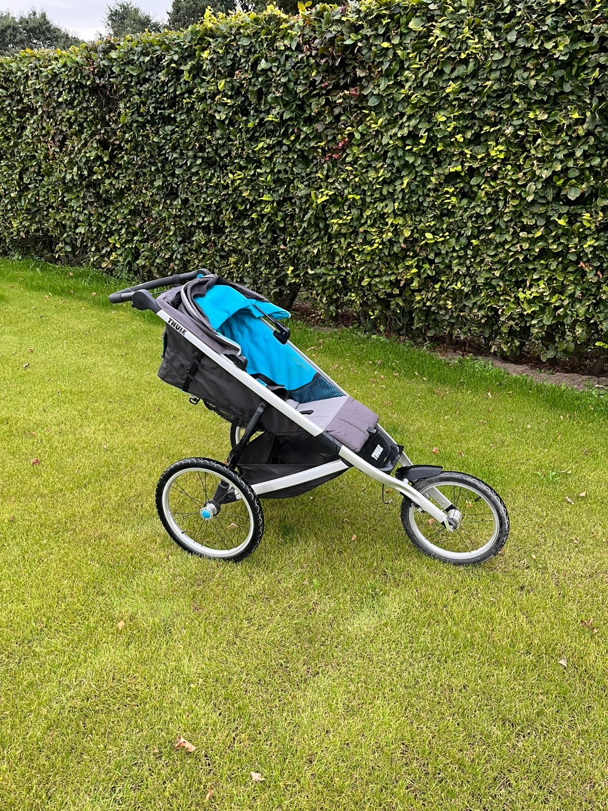 Thule loopbuggy, Ophalen, Gebruikt, Verstelbare rugleuning