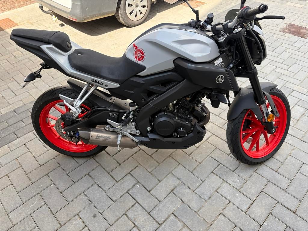Magnifique MT125, Occasion, Particulier, Permis Moto A2 minimum, ABS