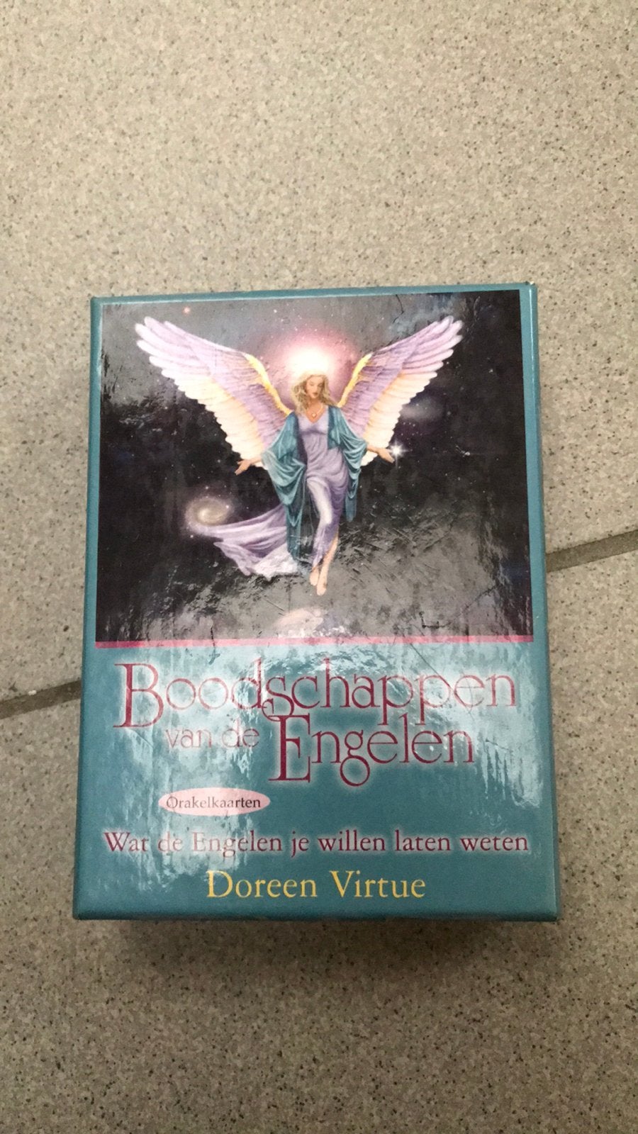 Doreen Virtue - Boodschappen van de Engelen, Tarot of Kaarten leggen, Overige typen, Ophalen of Verzenden, Zo goed als nieuw