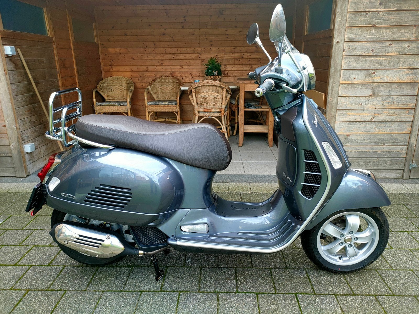 Vespa GTS 125cc. In perfecte staat., Enlèvement, Comme neuf