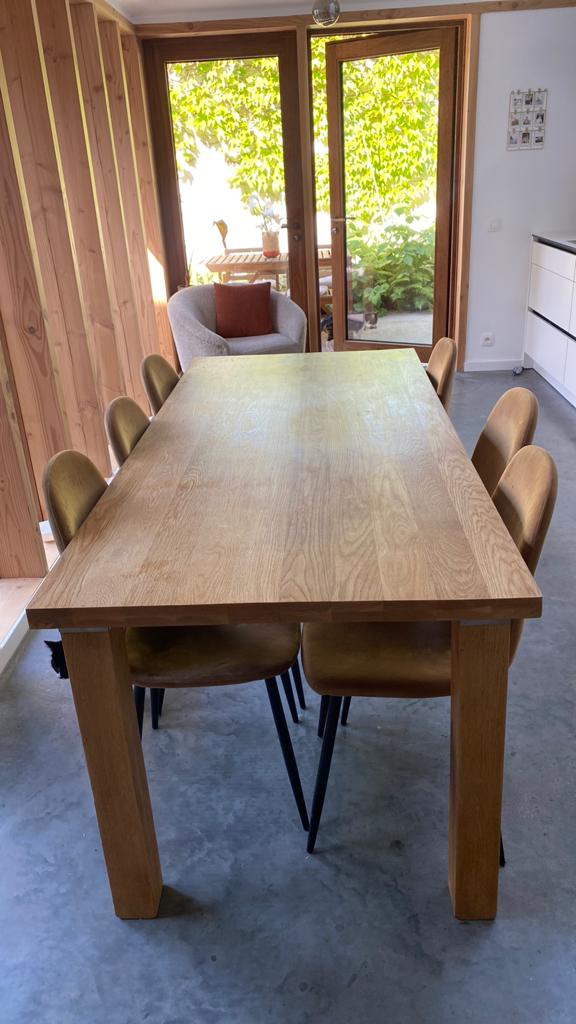 Massief houten tafel, Ophalen, Zo goed als nieuw
