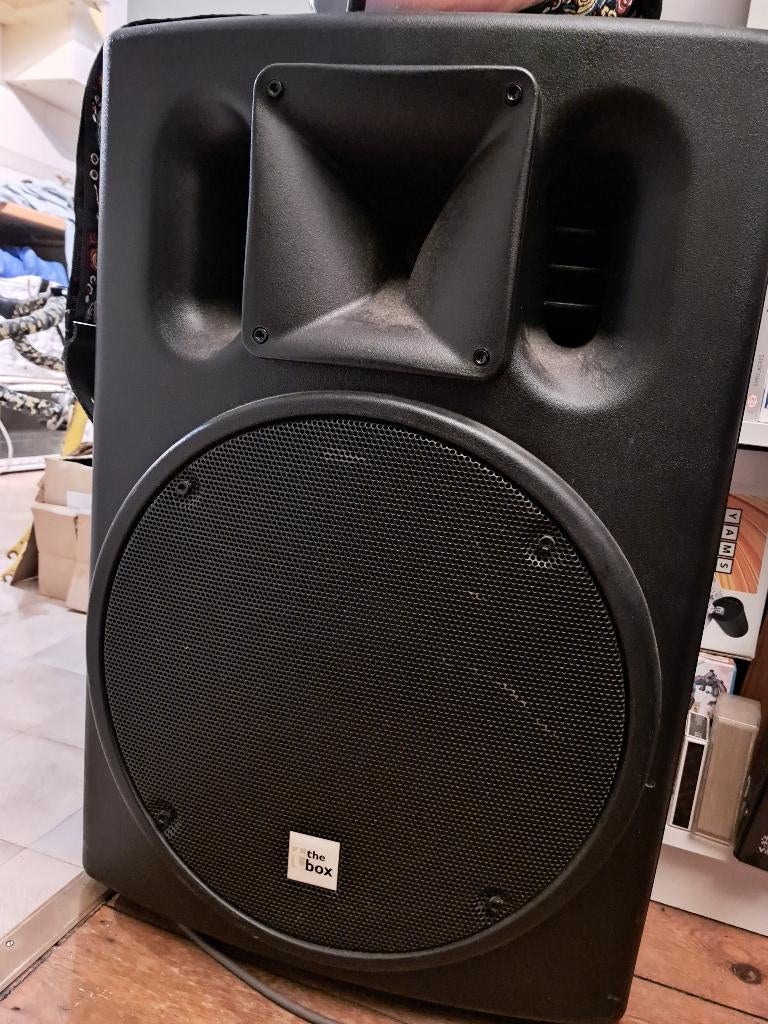 Enceintes passives 15’’ 400W Thomann the box PA 502 + pieds, Autres marques, Enlèvement, Utilisé, Haut-parleurs Frontaux, Arrière ou Stéréo