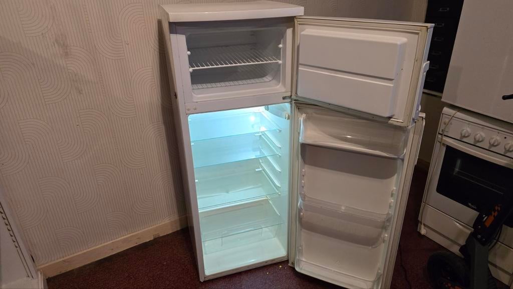 réfrigérateur de marque zanussi en parfait état de fonctionn, Enlèvement ou Envoi