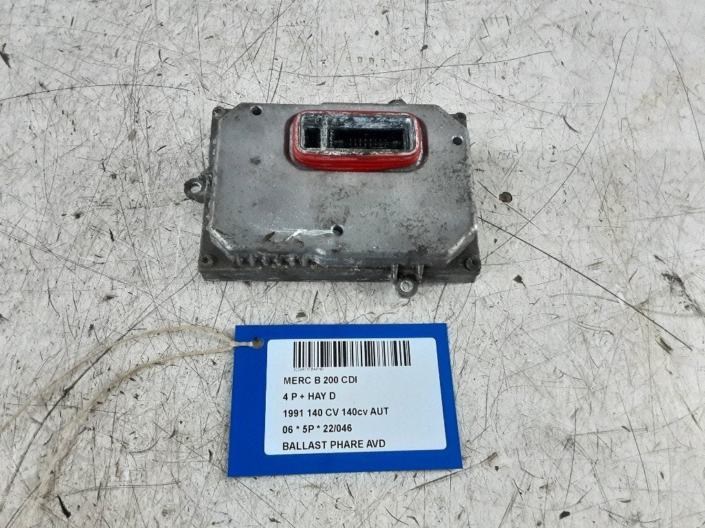 BALLAST DE PHARE XENON DROIT B (W245) (A1698200885), Mercedes-Benz, Mevr. I. Hauben, Utilisé, Rue de l'Espoir 34 34
4030  GRIVEGNÉE, BE