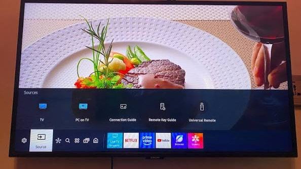 Samsung Smart 4K UHD QLED 32 inch te koop, Ophalen, QLED, 120 Hz, Zo goed als nieuw