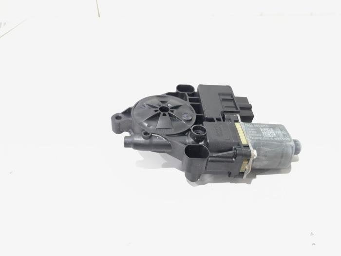 Moteur de vitre portière d'un Volkswagen Polo, Volkswagen, -, 3 mois de garantie, Utilisé