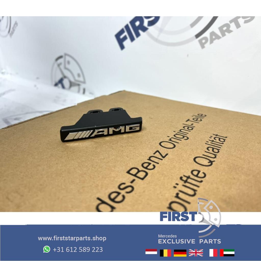 AMG GRIL LOGO EMBLEEM BADGE A35 A45 CLA45 C43 C63 E63 GLA45, Auto-onderdelen, Gebruikt, -, Voor, Ophalen of Verzenden