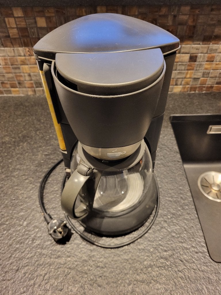 KOFFIEZETAPPARAAT ROWENTA CG348, Elektronische apparatuur, Koffiezetapparaten, Ophalen, Afneembaar waterreservoir, Koffiemachine