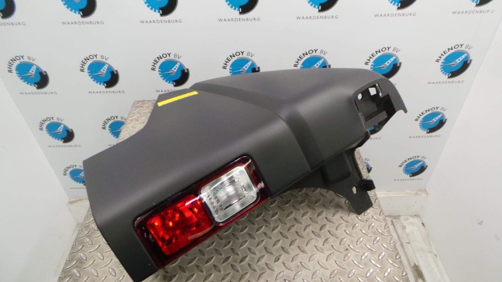 RENAULT TRAFIC BUMPER ACHTER 2015, Gebruikt, Ophalen of Verzenden, Achter, Bumper
