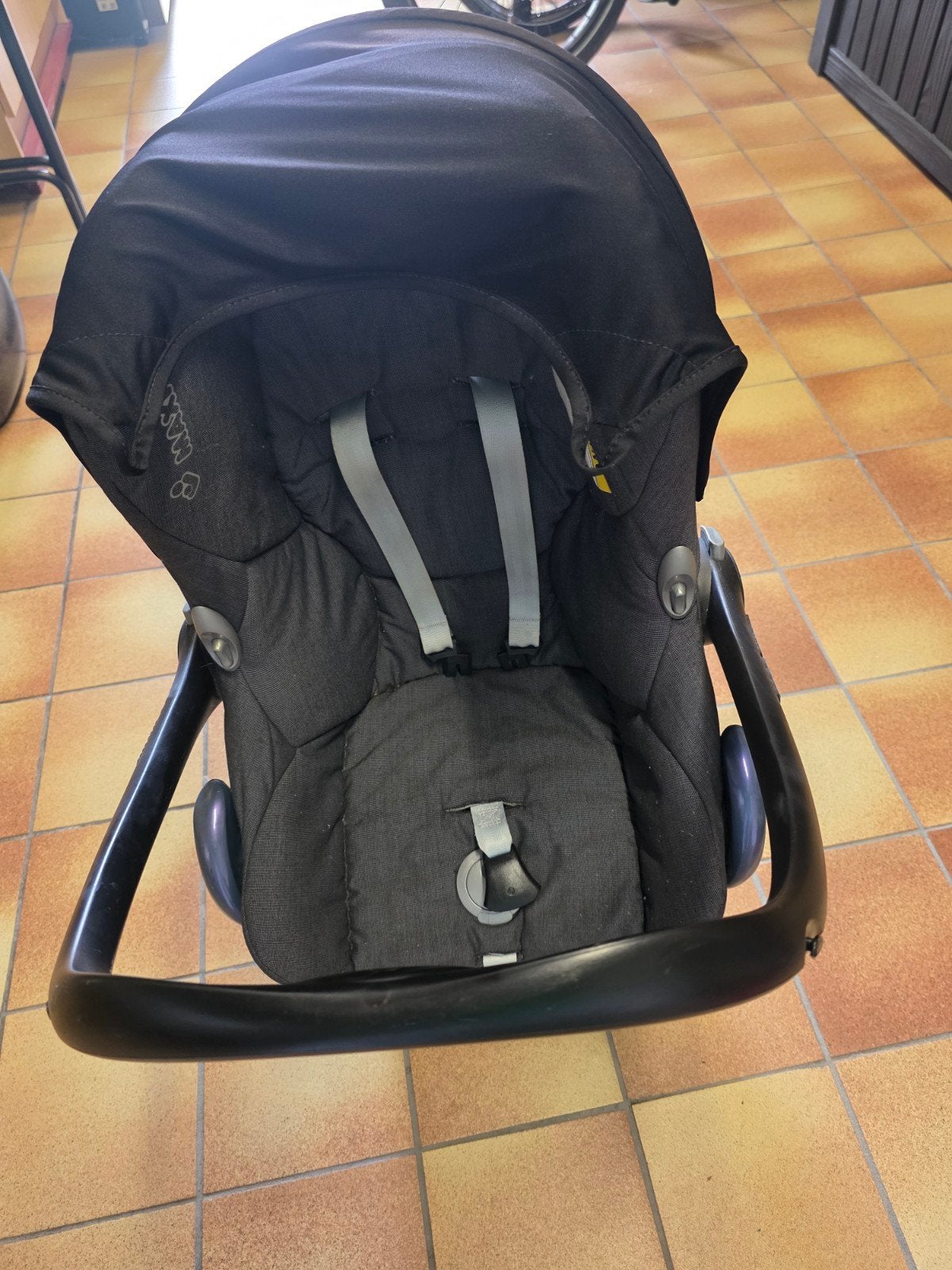 Maxicosi isofix, Ophalen