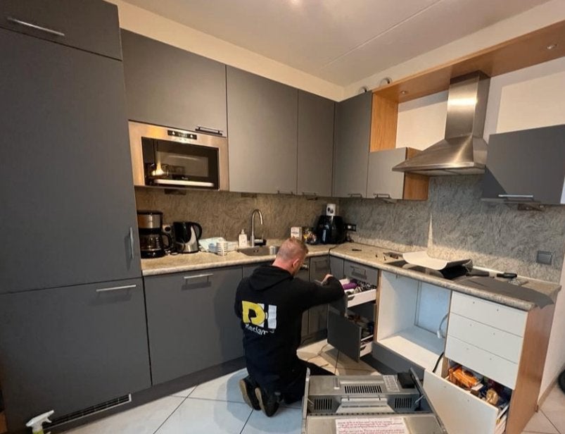 Keuken wrappen | Nieuwe look zonder nieuwe keuken, Maison & Meubles, Cuisine | Cuisines complètes, Enlèvement, Neuf, Autres couleurs