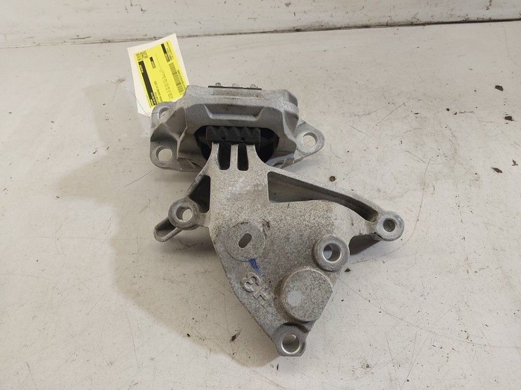 MOTORSTEUN Nissan Qashqai (J12) (|112326UB0A|112106UB0A|), Auto-onderdelen, Gebruikt, Germany@nissan-services.eu, Kronenweg 38
50389  Wesseling, DE