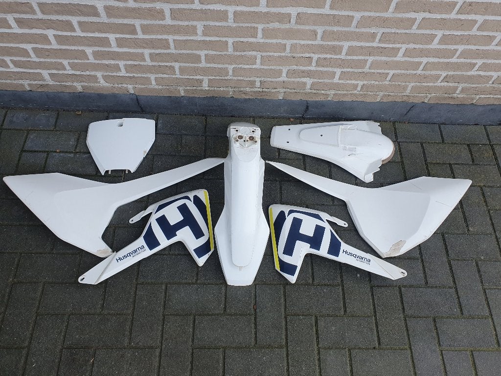 Kappenset Husqvarna FC en TC van 2016, 2017 en 2018, Motos, Enlèvement ou Envoi
