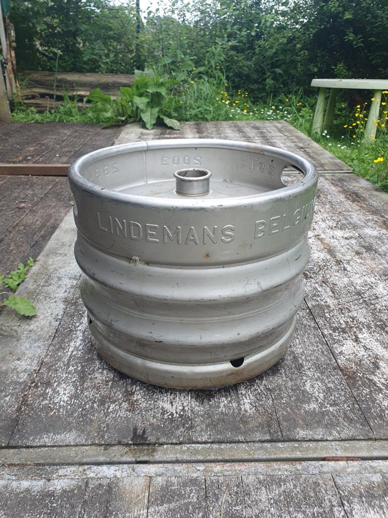 Tonneau Lindemans, Collections, Enlèvement