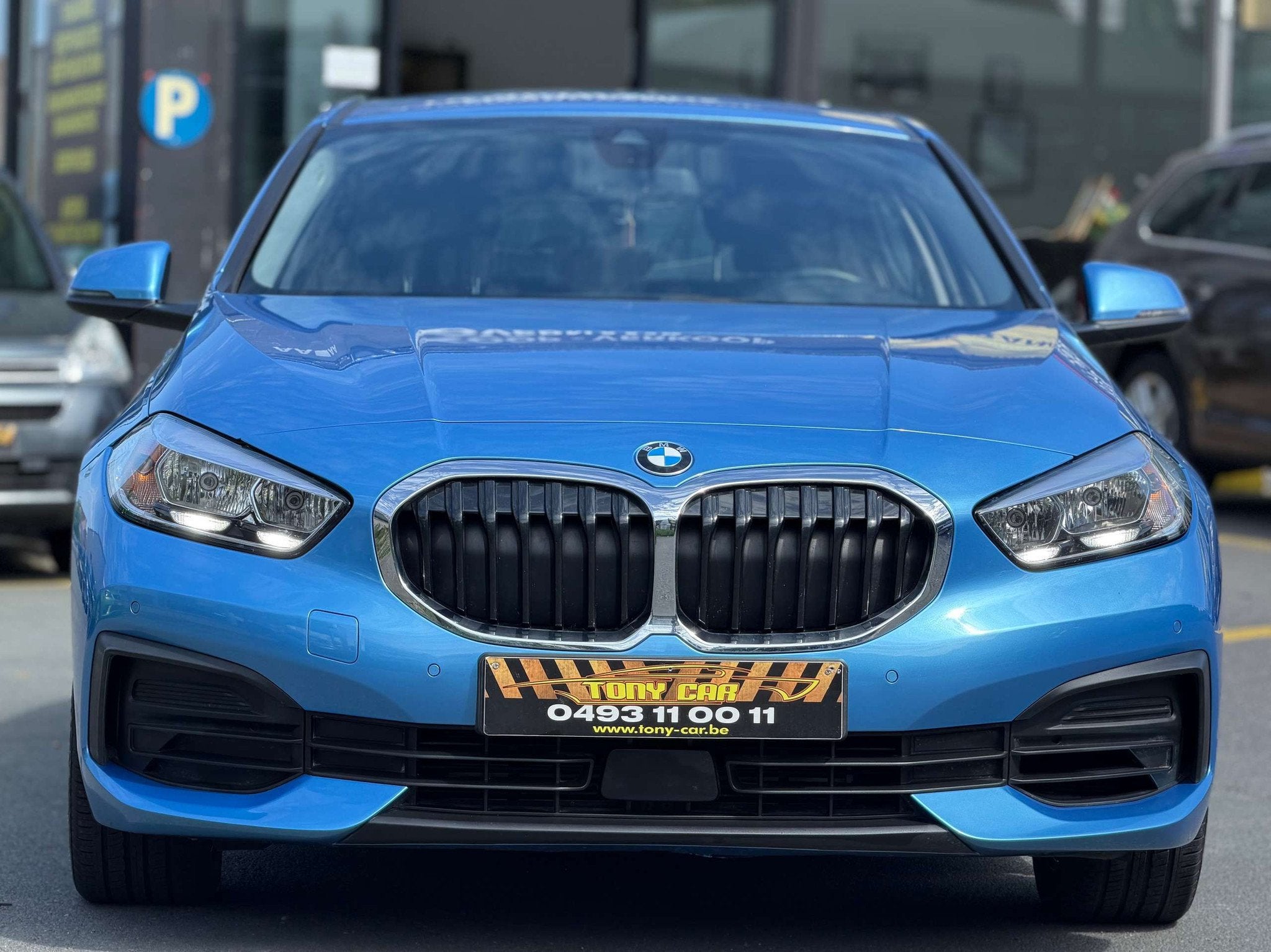 BMW 1 Serie 118 i*boîte automat*NAVI*BT*USB* Garantie12M, Auto's, Automaat, Gebruikt, Zwart, https://public.car-pass.be/vhr/0e65f308-dc26-4da3-bff0-91345a372c69