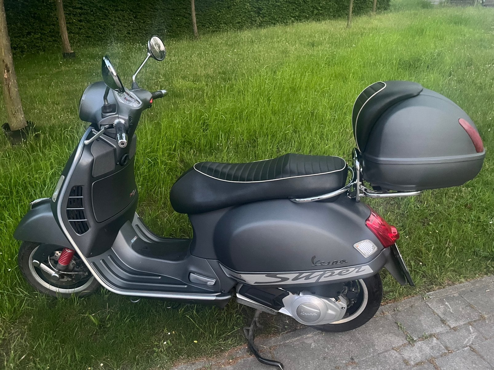Zeer toffe Vespa Supersport 125cc, Motoren, Scooter, Occasion, Particulier, 125 cc