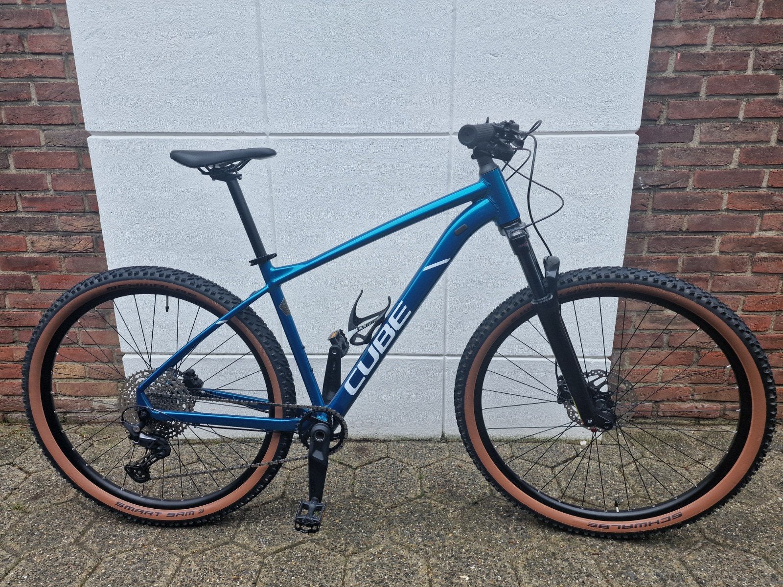 Cube Attention Pro Mountainbike model 2025 maat Large, Ophalen