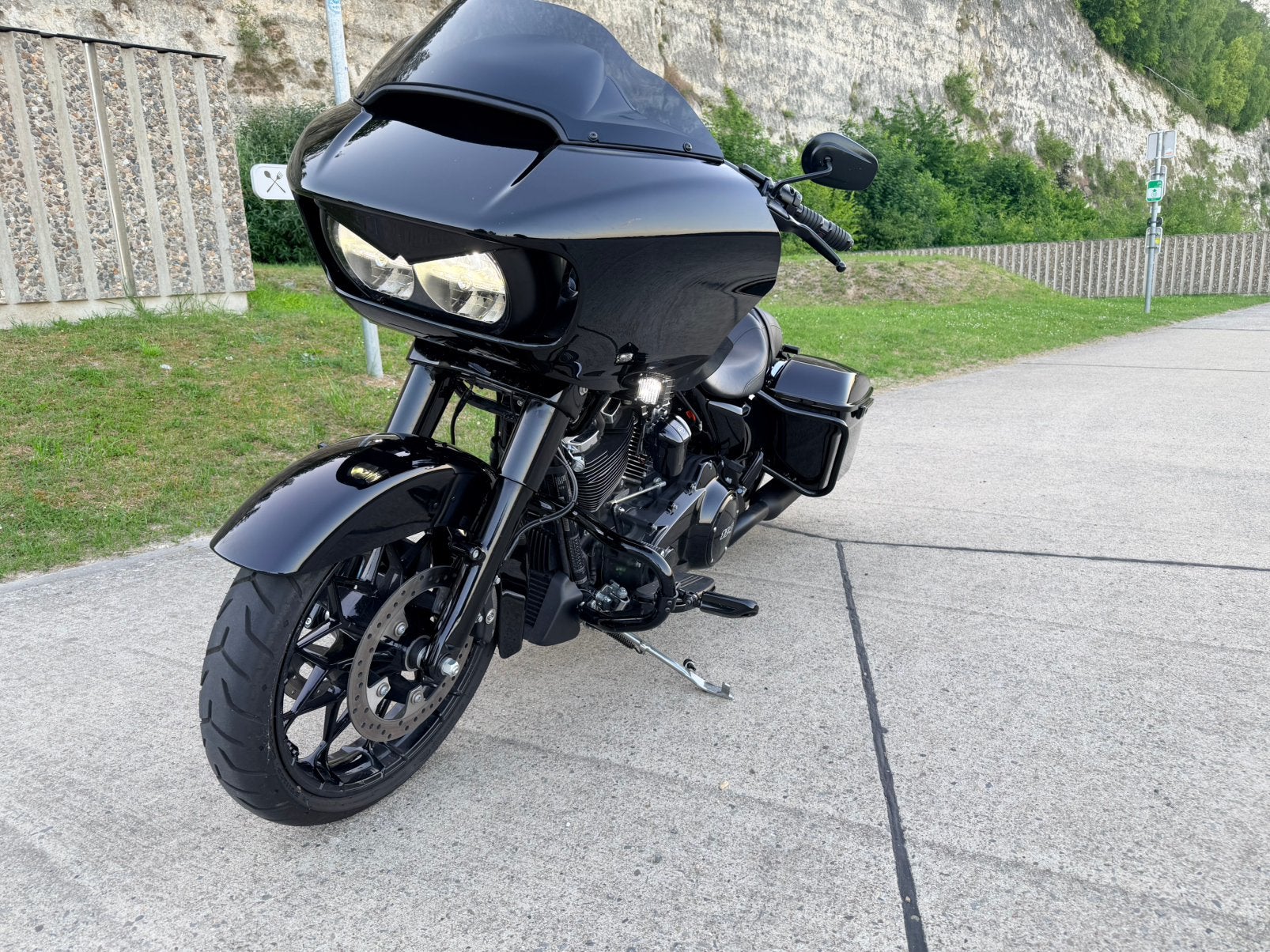 Road glide 2023 950km, Bedrijf, 1900 cc, Meer dan 35 kW, Handgeschakeld