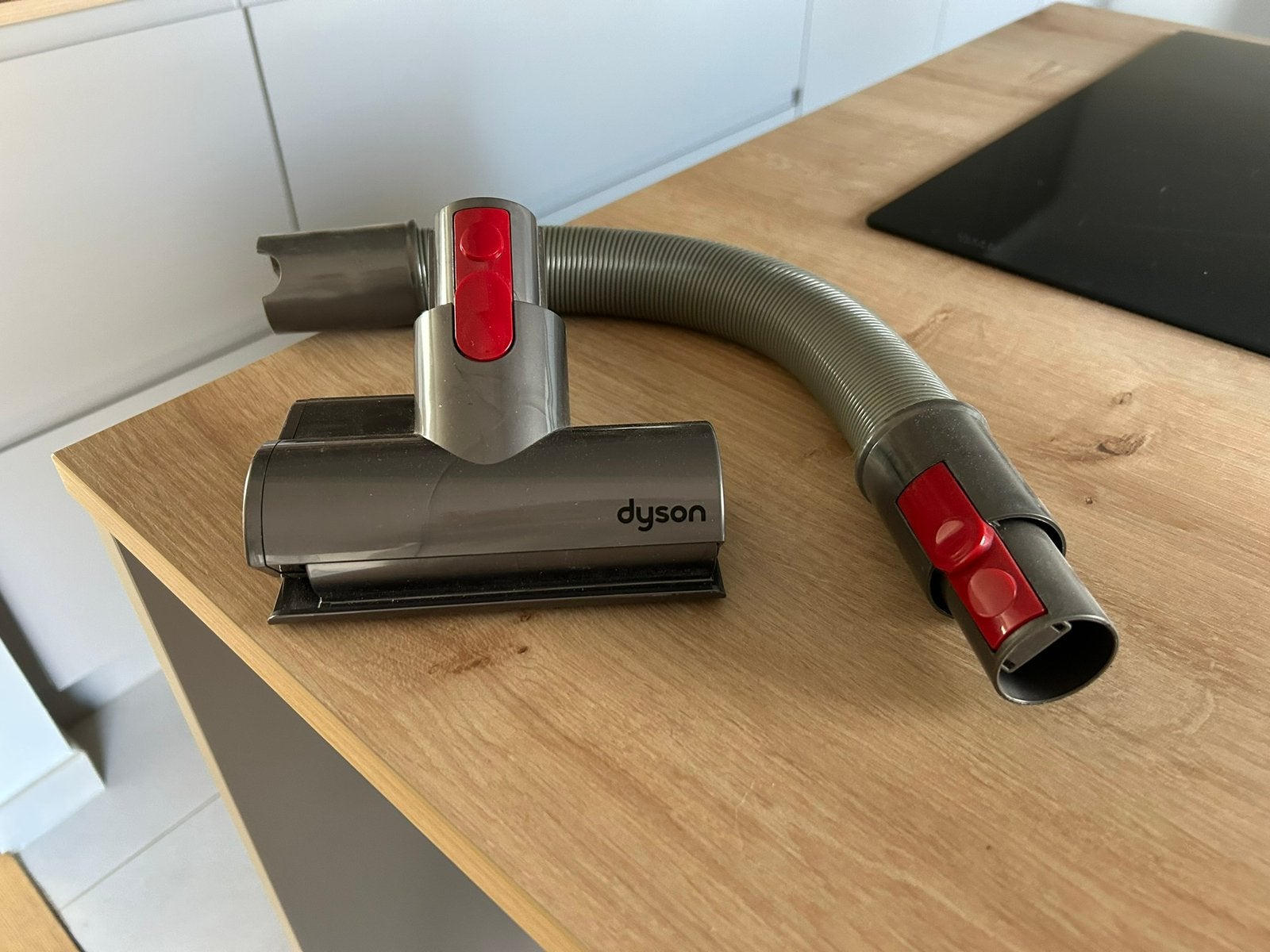 Nieuwe Onderdelen voor Dyson V11, Elektronische apparatuur, Ophalen, Zo goed als nieuw, Dyson