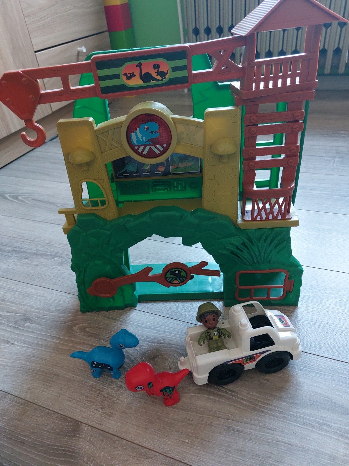dino thema park, Ophalen