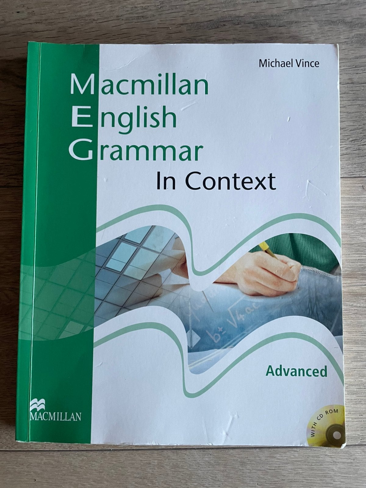 Macmillan english Education Grammar, Boeken, Ophalen of Verzenden, Gelezen