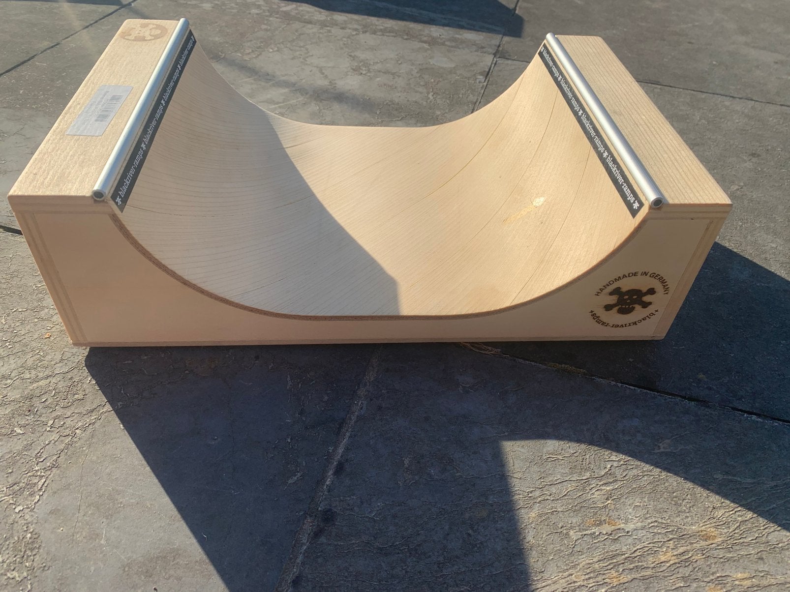 Fingerboard half pipe, Enlèvement, Comme neuf