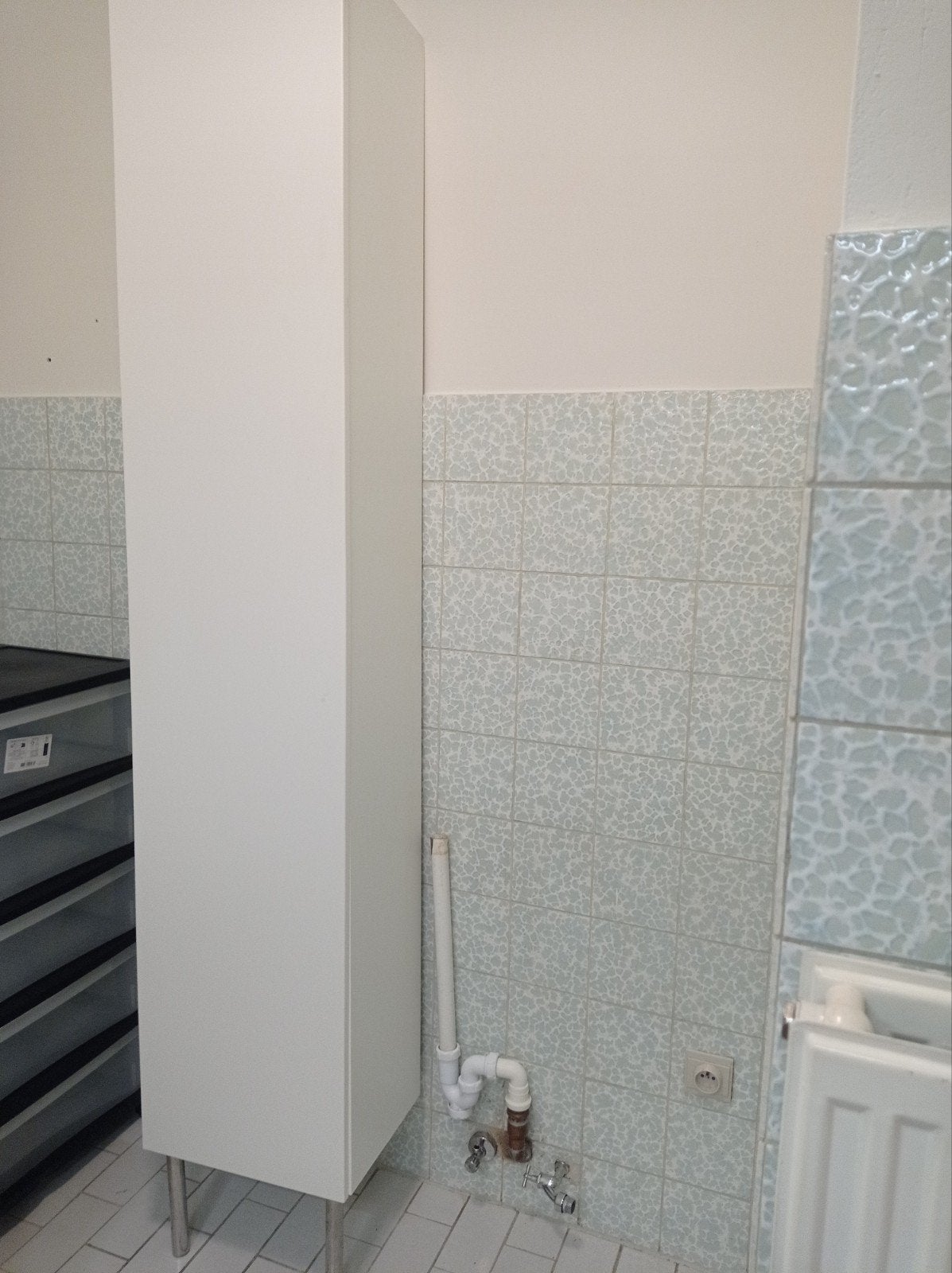 Badkamer kast, Ophalen
