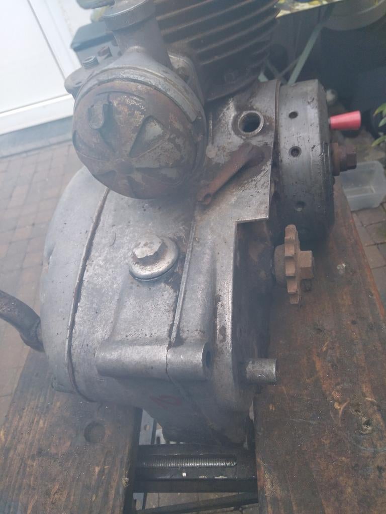 Pièces de moteur Oldtimer Sachs SM51 150, Motos, Enlèvement