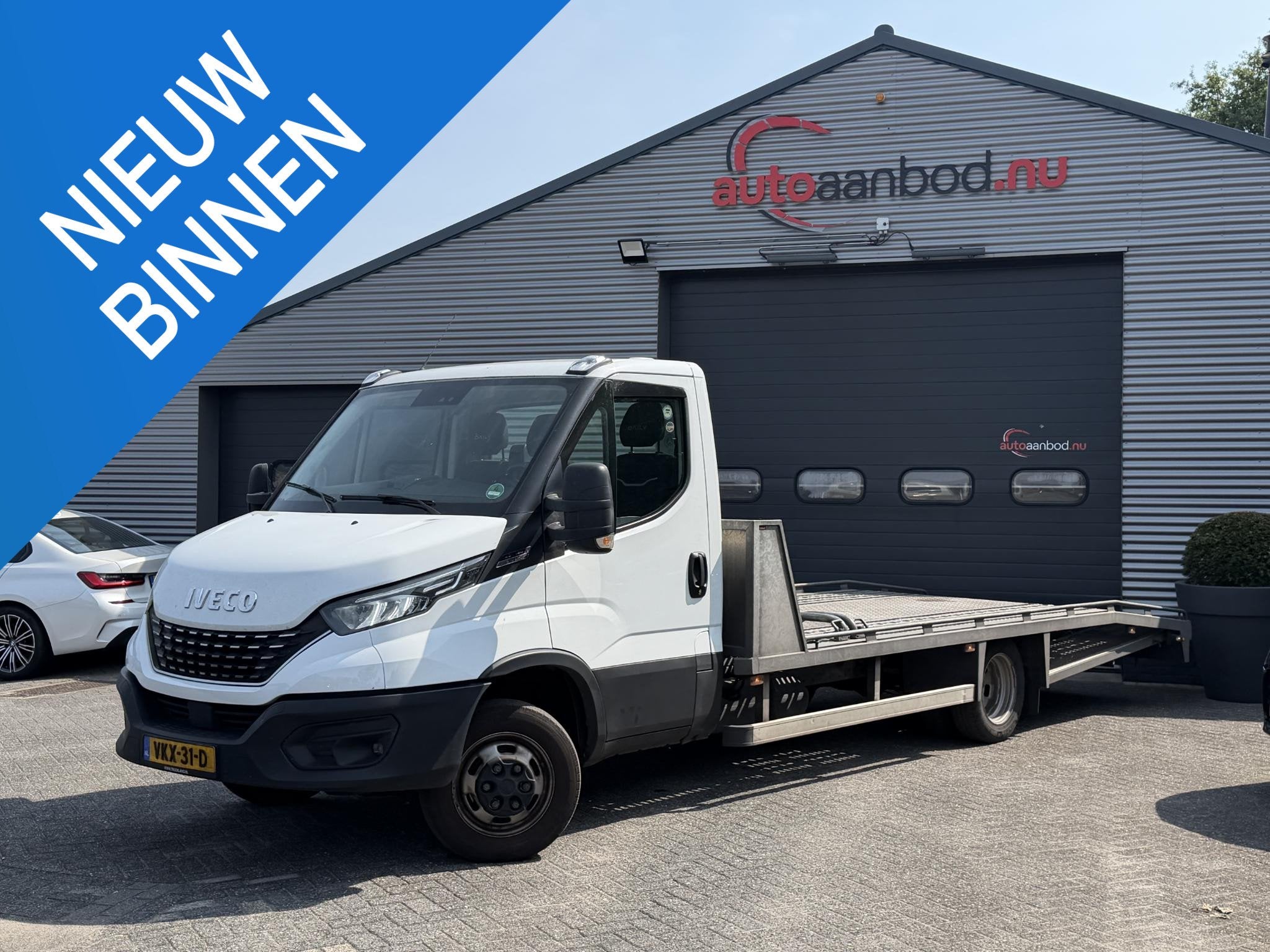 Iveco Daily 35C18H 3.0 410 Oprijwagen | 180 PK | Trekhaak |, Auto's, Bestelwagens en Lichte vracht, Bedrijf, ABS, Airconditioning