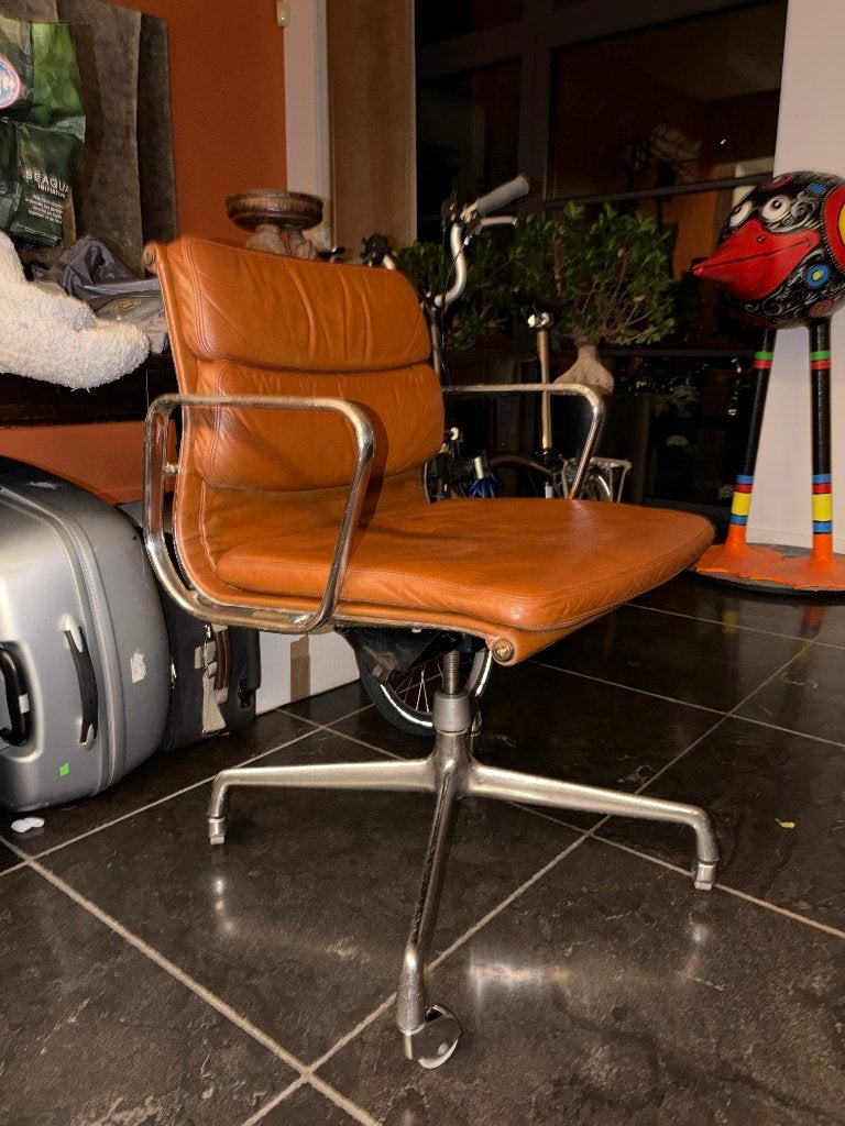 Coussin Eames Soft EA217 (années 1970), Brun, Enlèvement, Utilisé, Chaise de bureau