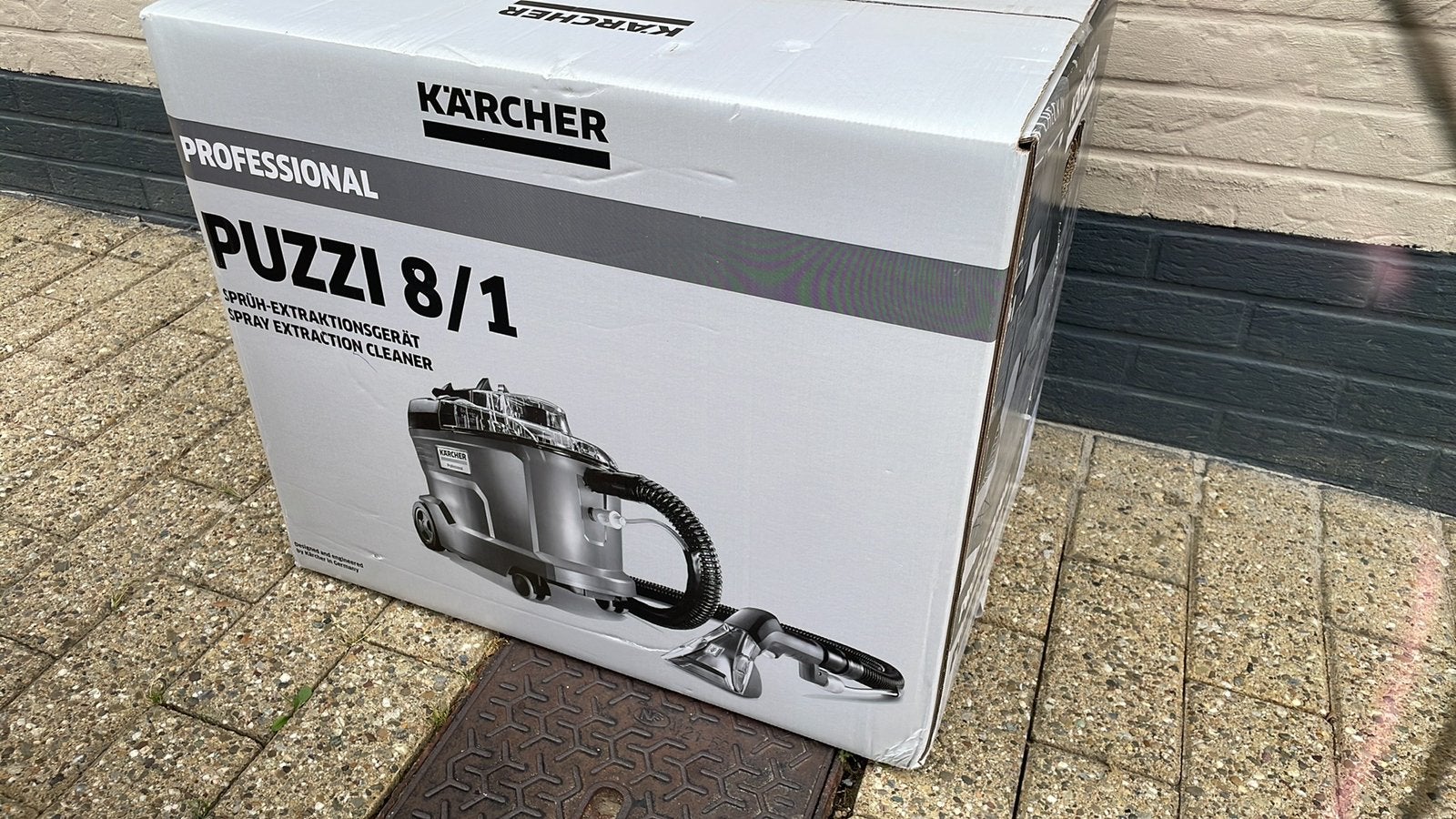 nouveau Kärcher Professional Puzzi 8/1, Bricolage & Construction, Matériel de nettoyage, Neuf, W, Enlèvement, W